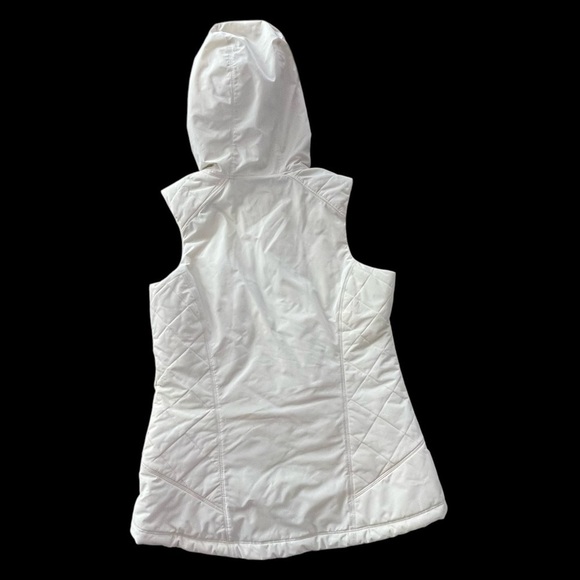 ❄️⛄️🏂Mountain Hardware Puffer Vest Women’s Size M Faux Fur Hooded White - Picture 2 of 6